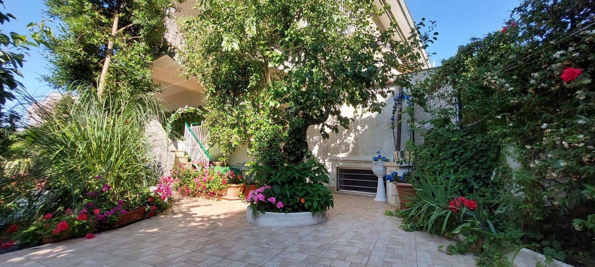 Casa Di Sofia Otel Castellana Grotte Dış mekan fotoğraf